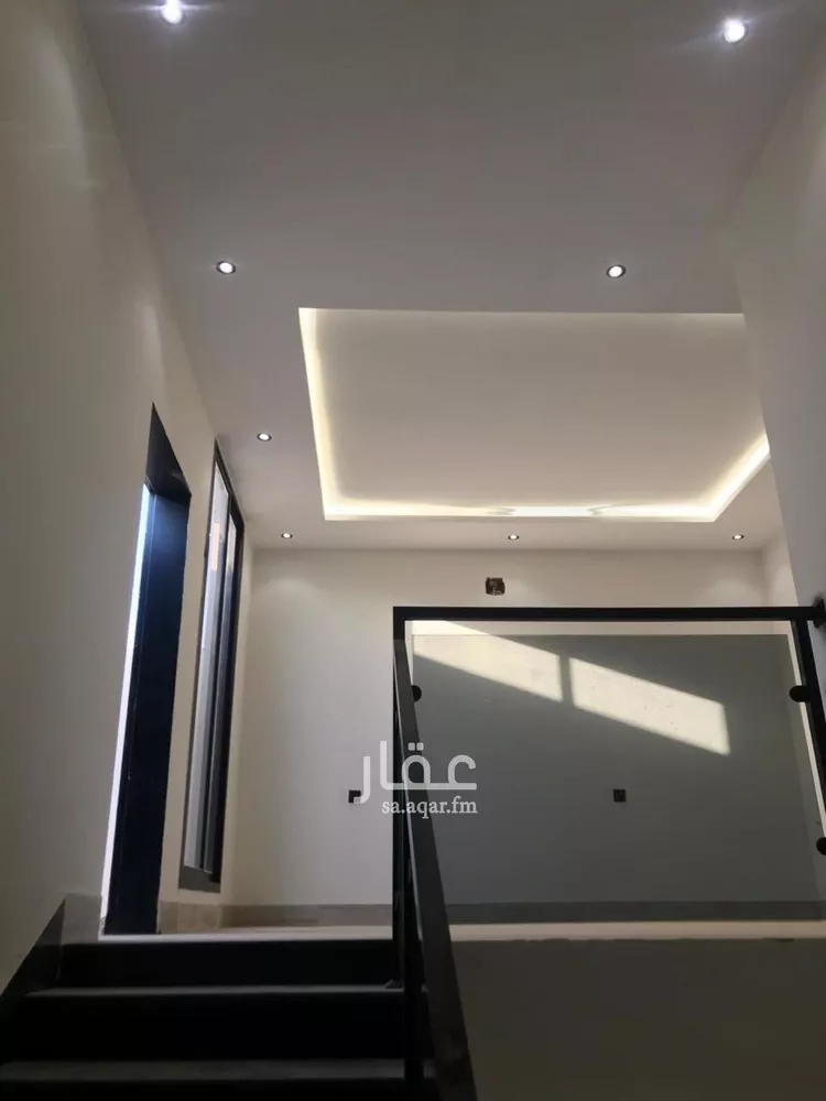 Villa for Sale in Riyadh Tuwaiq 14