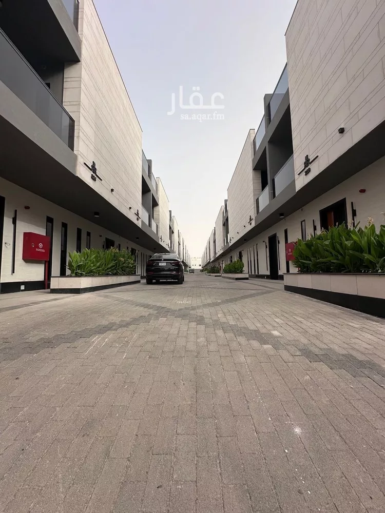 فيلا للبيع في شارع علي بن أحمد العمري, حي العارض, مدينة الرياض, منطقة الرياض صورة 2