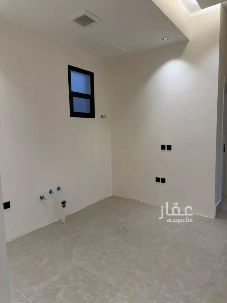 عمارة للبيع في شارع أبي عروة, حي المهدية, مدينة الرياض, منطقة الرياض صورة 4