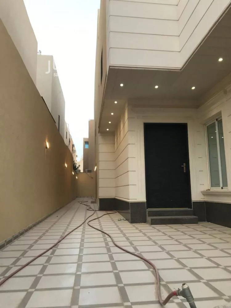 فيلا للبيع في شارع طلال بن جبر, حي النهضة, مدينة الرياض, منطقة الرياض صورة 3