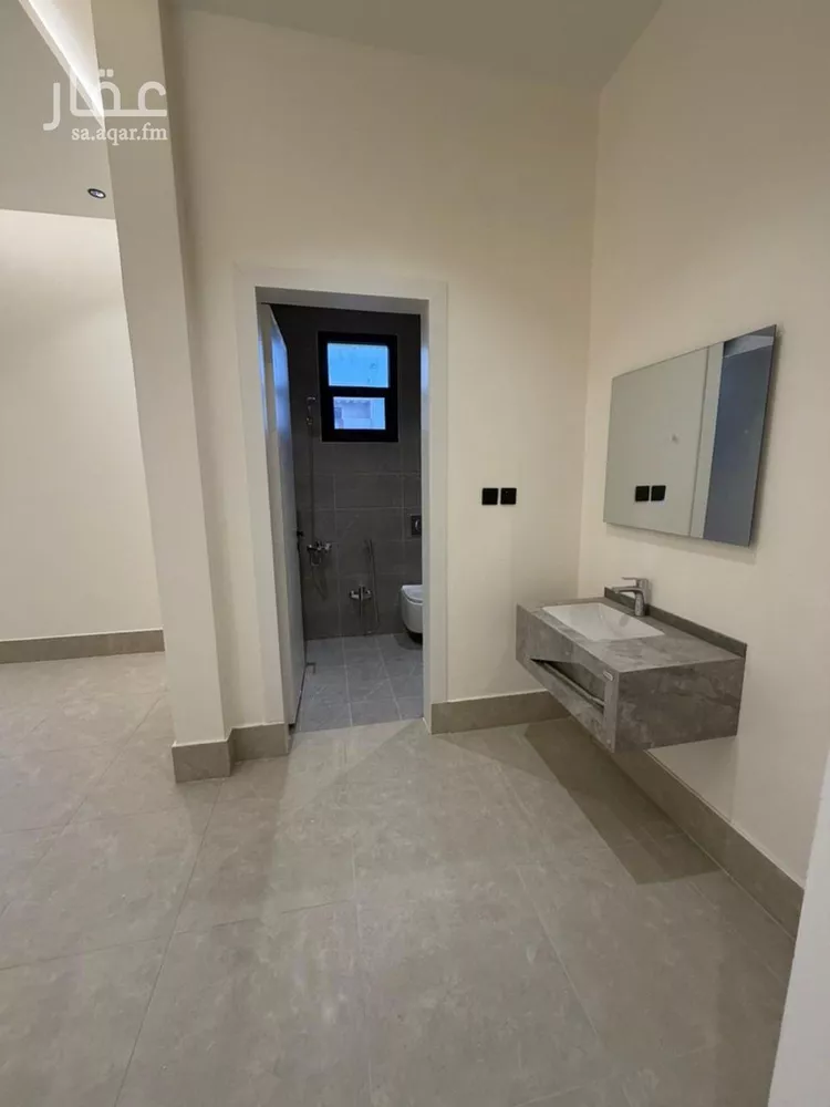 عمارة للبيع في شارع أبي عروة, حي المهدية, مدينة الرياض, منطقة الرياض صورة 2