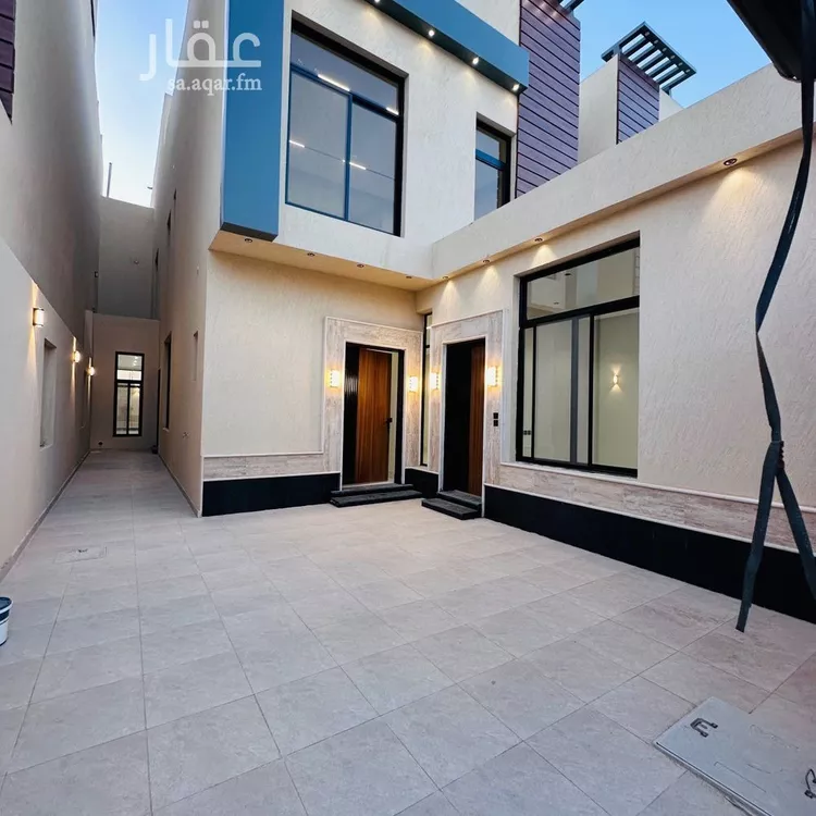 فيلا للبيع في شارع القاسم بن يوسف السبتي, حي العوالي, مدينة الرياض, منطقة الرياض صورة 2