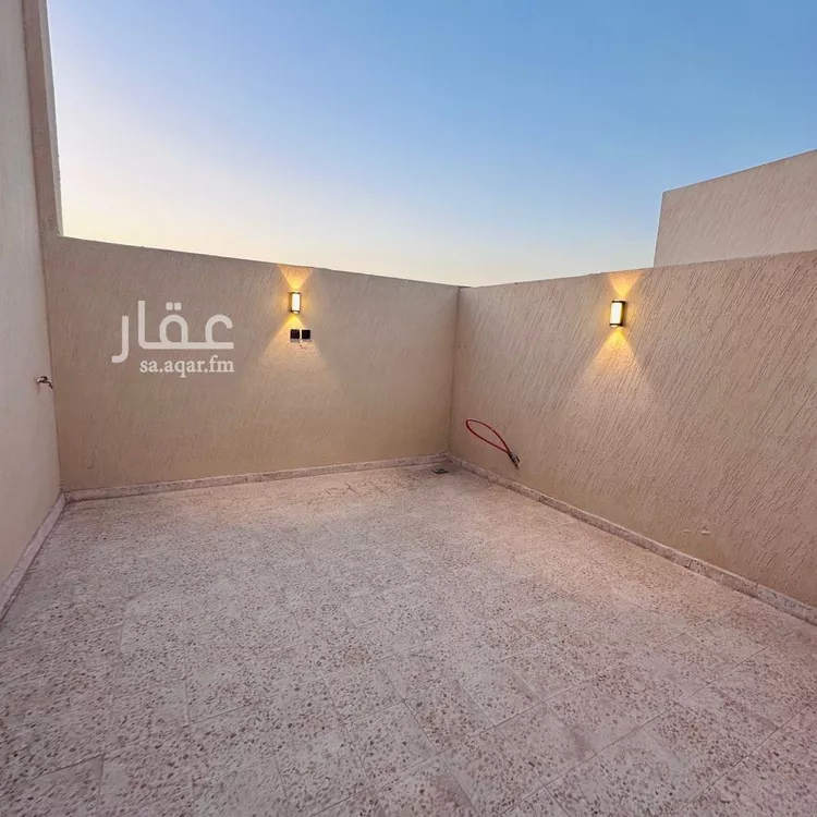 فيلا للبيع في شارع القاسم بن يوسف السبتي, حي العوالي, مدينة الرياض, منطقة الرياض 9