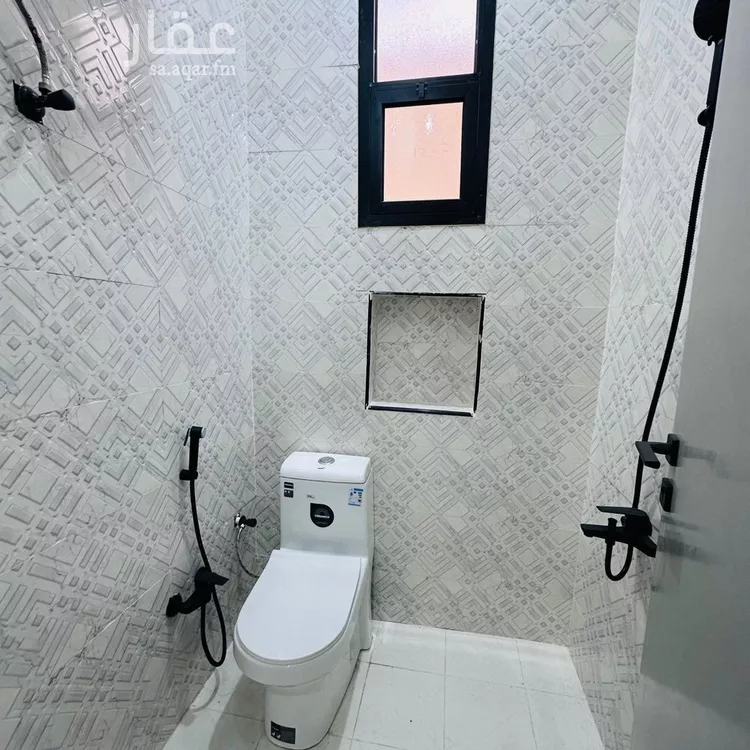 فيلا للبيع في شارع عبدالله حدادي, حي العارض, مدينة الرياض, منطقة الرياض صورة 5