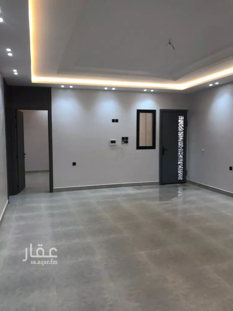 Floor for Sale in Riyadh Tuwaiq 12