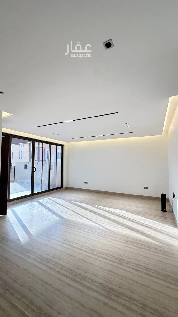 Apartment for Sale in Riyadh Al Malqa 8