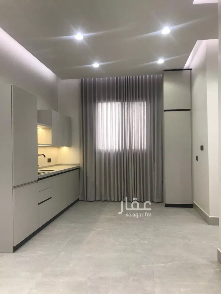 Villa for Sale in Riyadh Al Yarmouk 6
