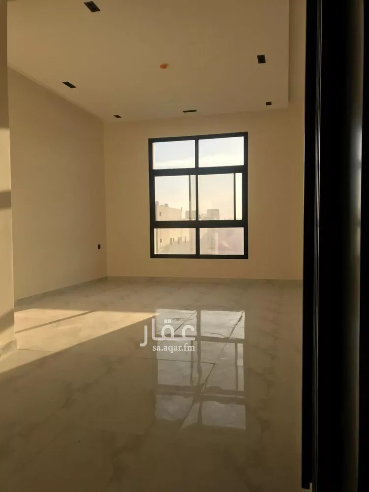 شقة للبيع في شارع محمد ابن مهيزع, حي الزهرة, مدينة الرياض, منطقة الرياض صورة 4