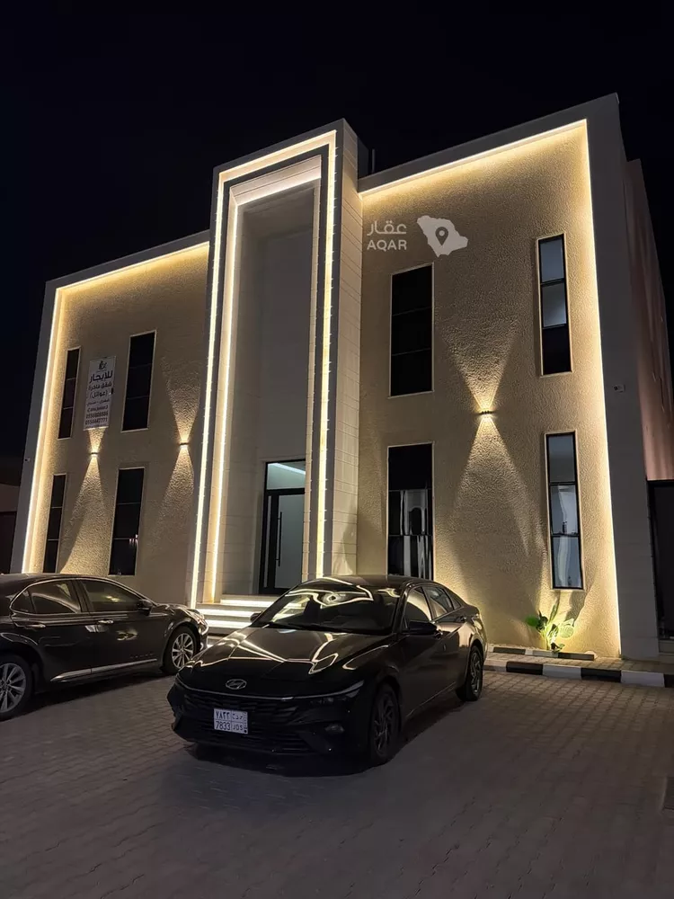 عمارة للبيع في شارع عبدالرحمن الغافقي, حي المحمدية, مدينة حفر الباطن, المنطقة الشرقية 2