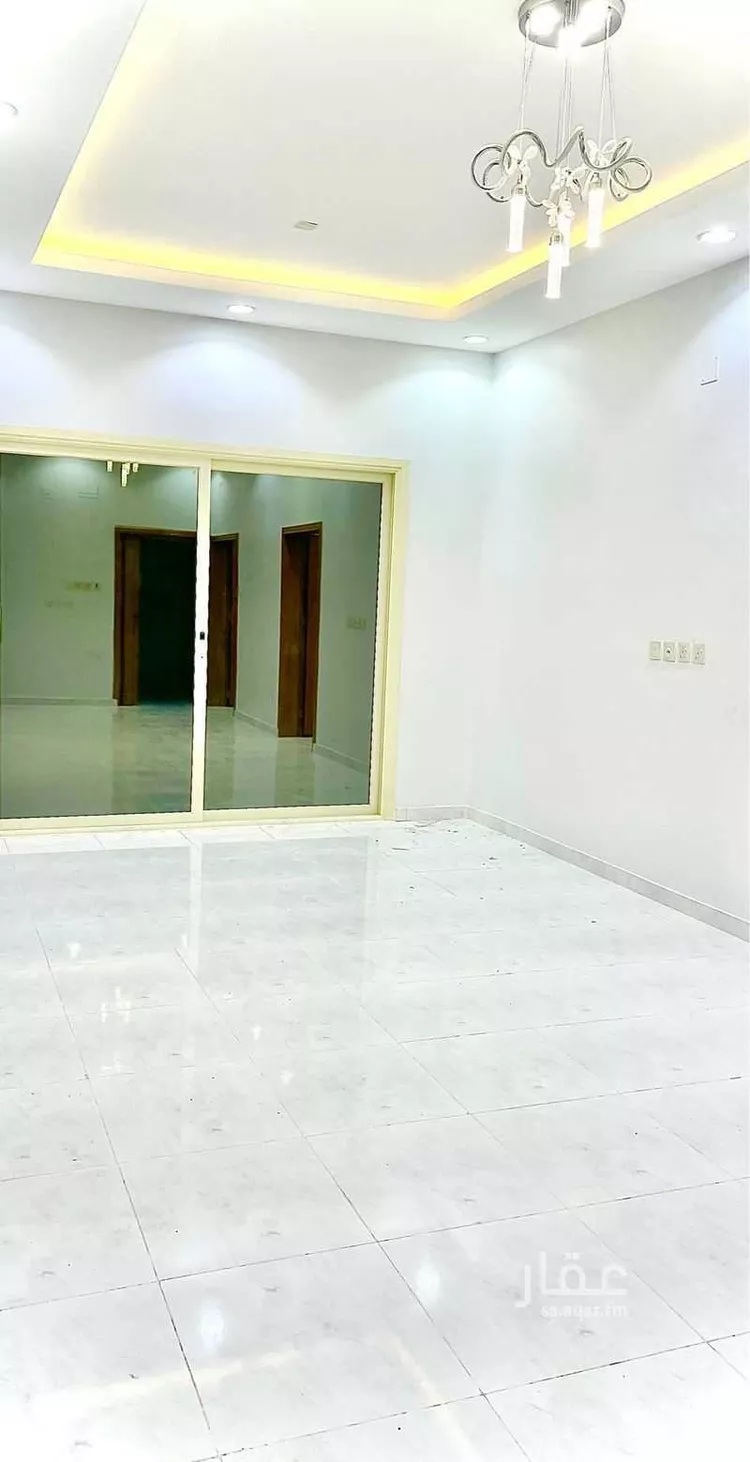 شقة للبيع في شارع عبدالله ابن عقلمة ، ذات الحلي ، رجال المع