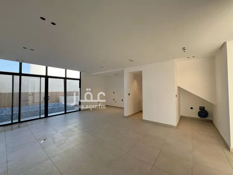 عمارة للإيجار في شارع عبدالرحيم ابن شيت, حي الخزامى, مدينة الخبر, المنطقة الشرقية صورة 2