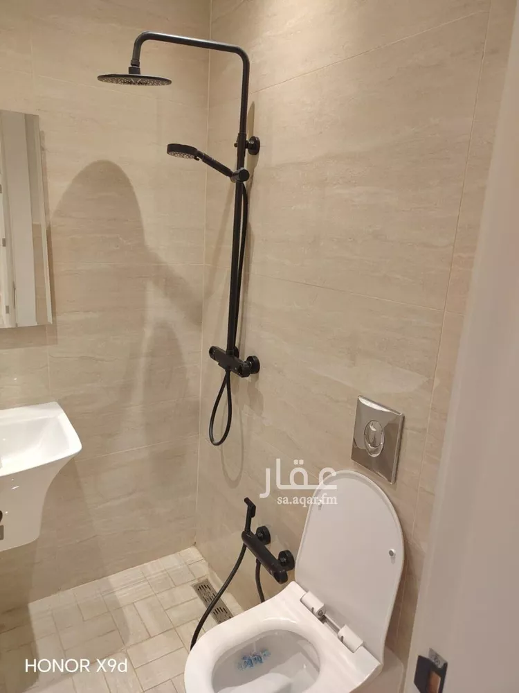 شقة للإيجار في شارع رقم 215, حي الملقا, مدينة الرياض, منطقة الرياض صورة 4