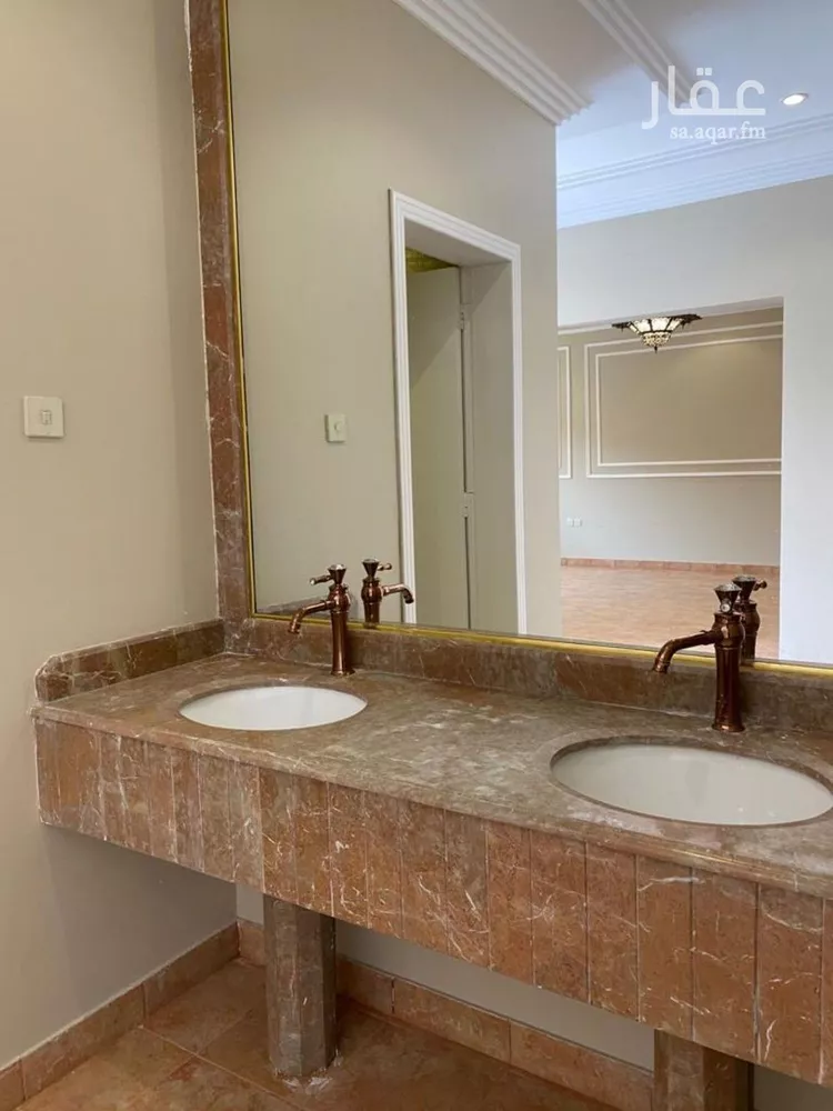 فيلا للبيع في شارع النهضة, حي اليرموك, مدينة الرياض, منطقة الرياض