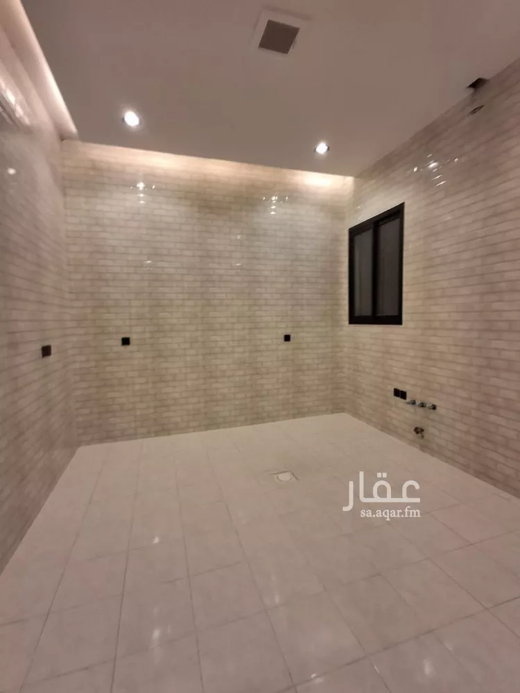 دور للبيع في شارع عثمان الكوفي, حي بدر, مدينة الرياض, منطقة الرياض صورة 3