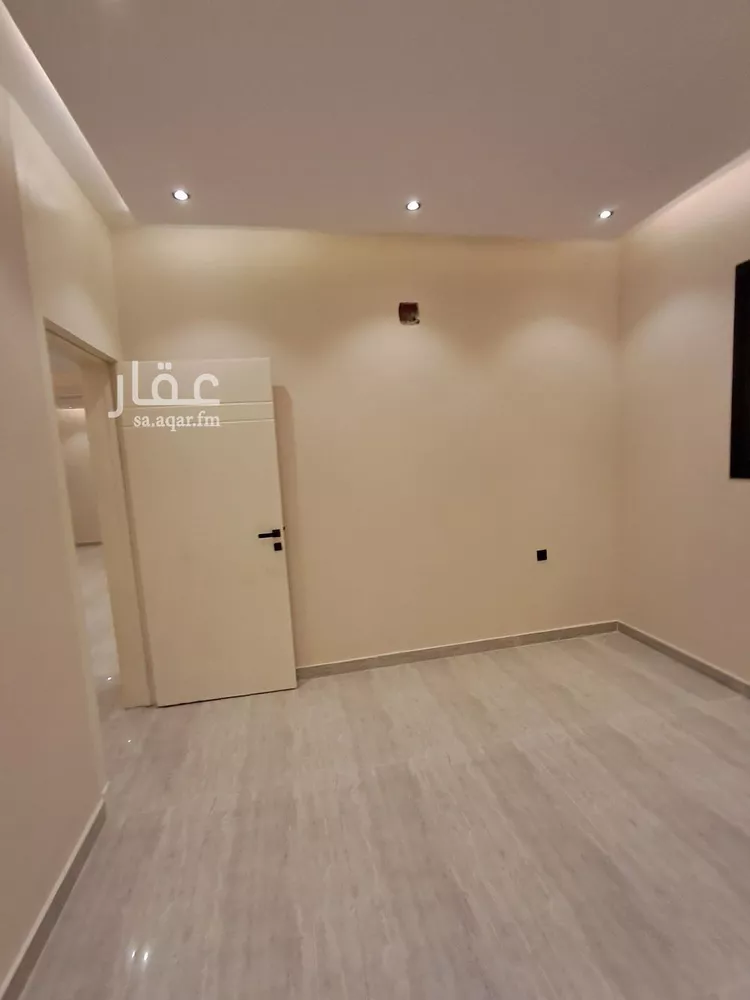 دور للبيع في شارع المجزل, حي الحزم, مدينة الرياض, منطقة الرياض صورة 3