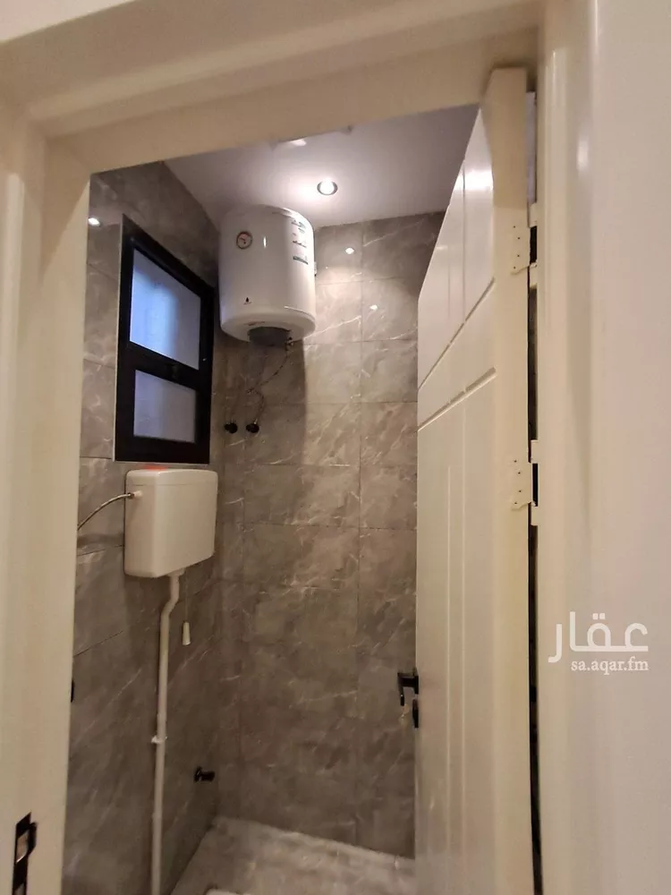 دور للبيع في شارع المجزل, حي الحزم, مدينة الرياض, منطقة الرياض صورة 4