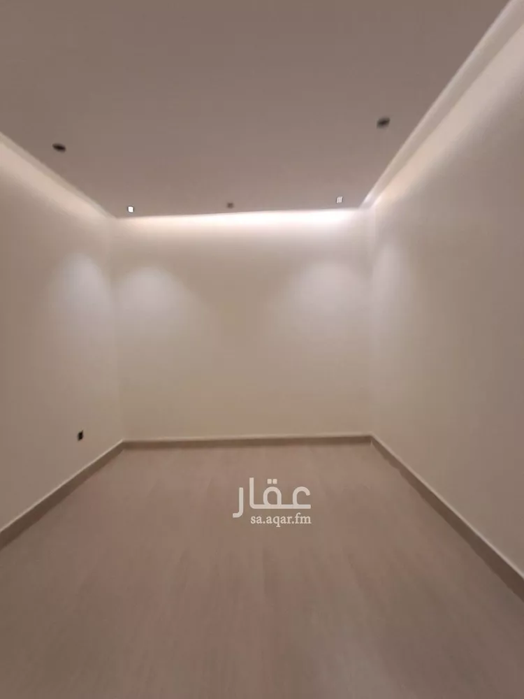 دور للبيع في شارع العجلي, حي طويق, مدينة الرياض, منطقة الرياض صورة 4