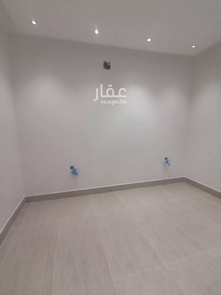 دور للبيع في شارع محمد بن سعيد البغدادي, حي طويق, مدينة الرياض, منطقة الرياض صورة 2