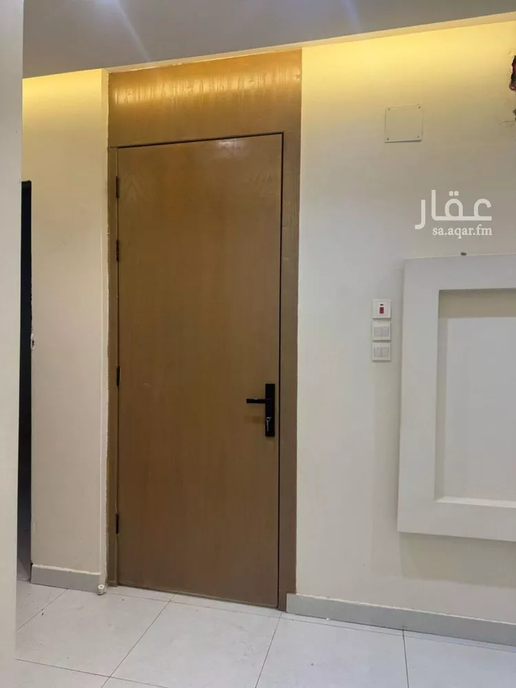 شقة للإيجار في شارع عبدالله بن أبي البركات, حي عكاظ, مدينة الرياض, منطقة الرياض