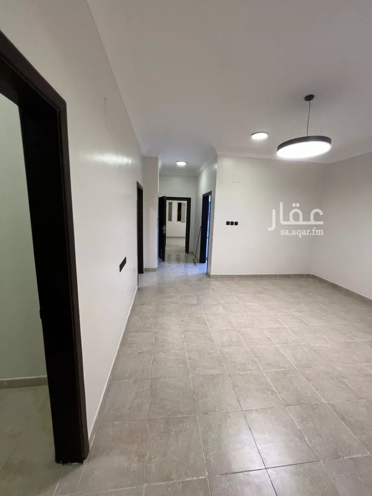 فيلا للبيع في شارع العماسية, حي إشبيلية, مدينة الرياض, منطقة الرياض صورة 5