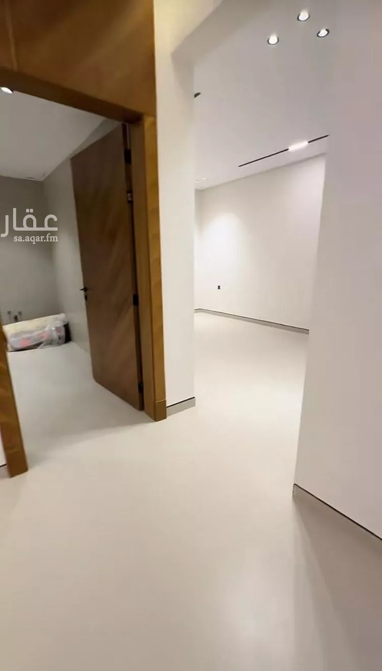فيلا للإيجار في شارع أحمد بن قاسم, حي المهدية, مدينة الرياض, منطقة الرياض صورة 4