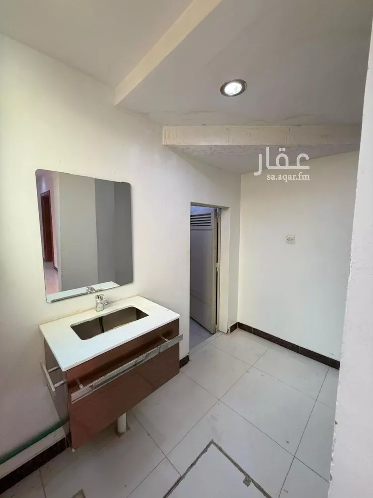 دور للإيجار في شارع هاجر, حي اليرموك, مدينة الرياض, منطقة الرياض صورة 5