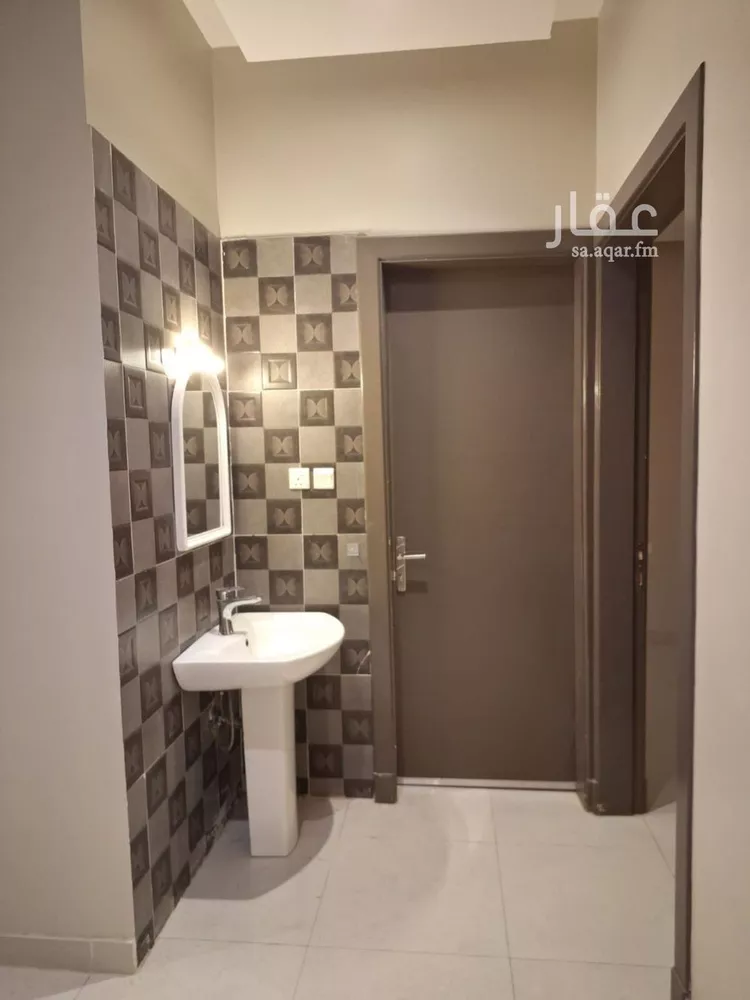 شقة للإيجار في شارع عبدالله بن أبي البركات, حي عكاظ, مدينة الرياض, منطقة الرياض صورة 2