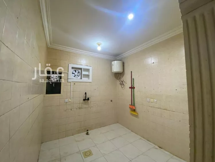 شقة للإيجار في شارع البارز, حي بدر, مدينة الرياض, منطقة الرياض صورة 5