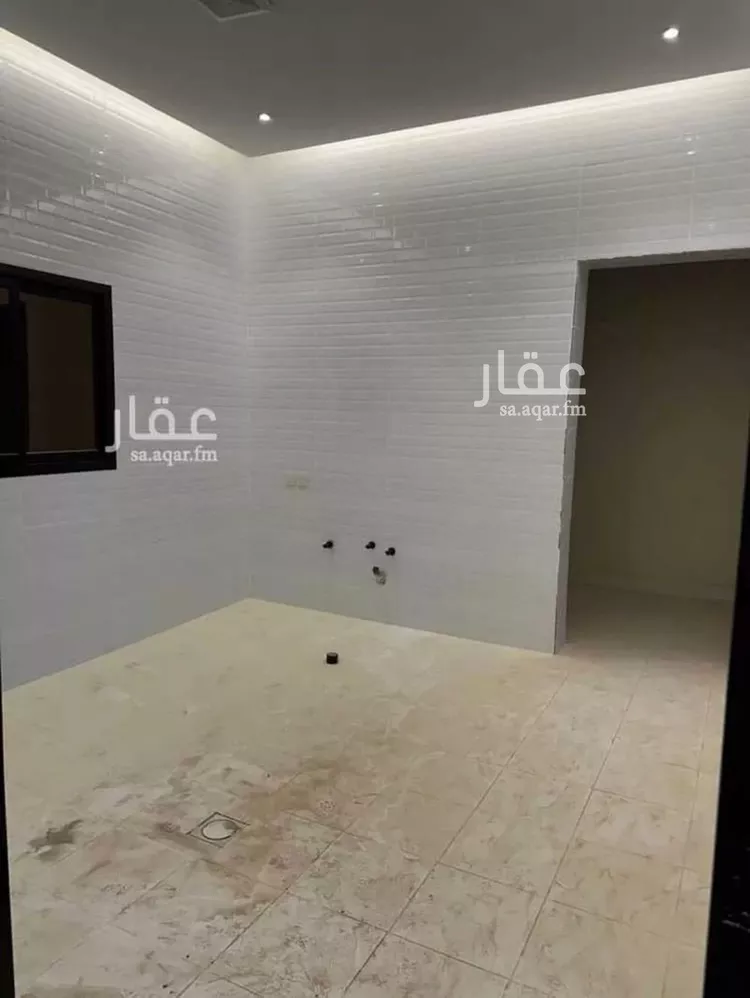 فيلا للإيجار في شارع أحمد بن طريف, حي عكاظ, مدينة الرياض, منطقة الرياض صورة 2