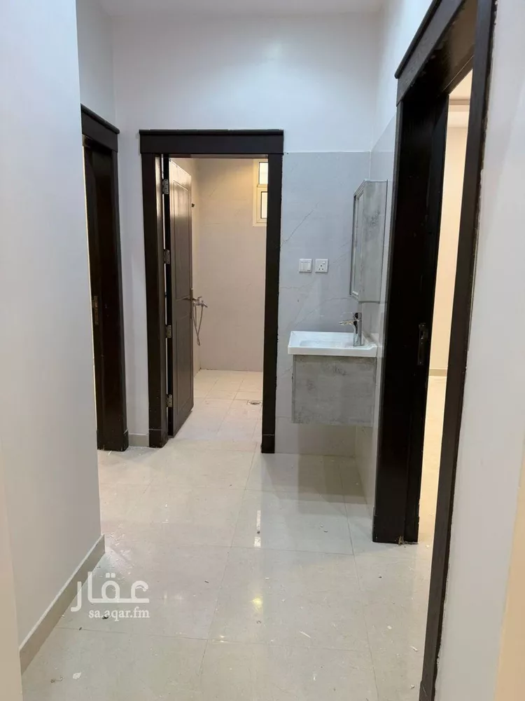 شقة للإيجار في شارع محمد الجمدي, حي عكاظ, مدينة الرياض, منطقة الرياض