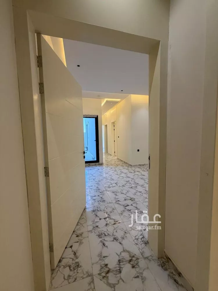 شقة للإيجار في شارع محمد الجمدي, حي عكاظ, مدينة الرياض, منطقة الرياض صورة 4