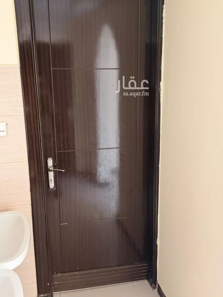 شقة للإيجار في شارع عبدالله بن أبي البركات, حي عكاظ, مدينة الرياض, منطقة الرياض