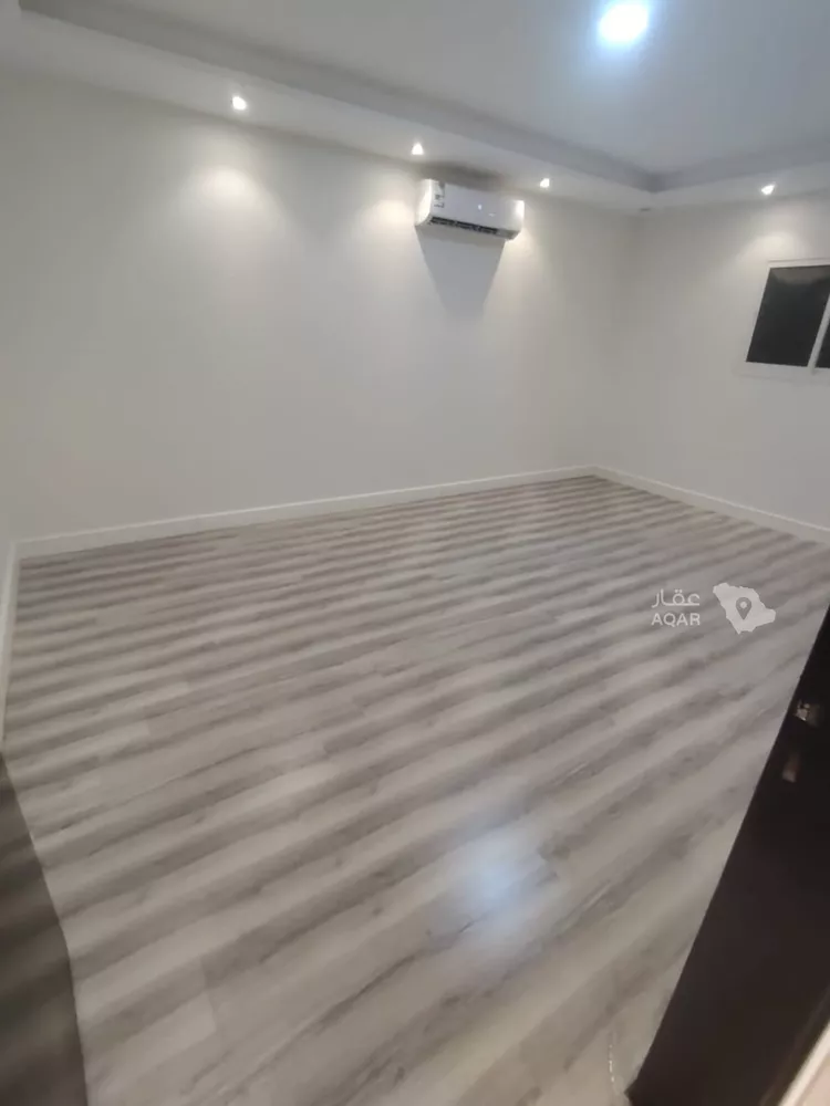 شقة للإيجار في شارع الملك عبدالعزيز ابن عبدالرحمن سعود الفرعي, حي العارض, مدينة الرياض, منطقة الرياض 4