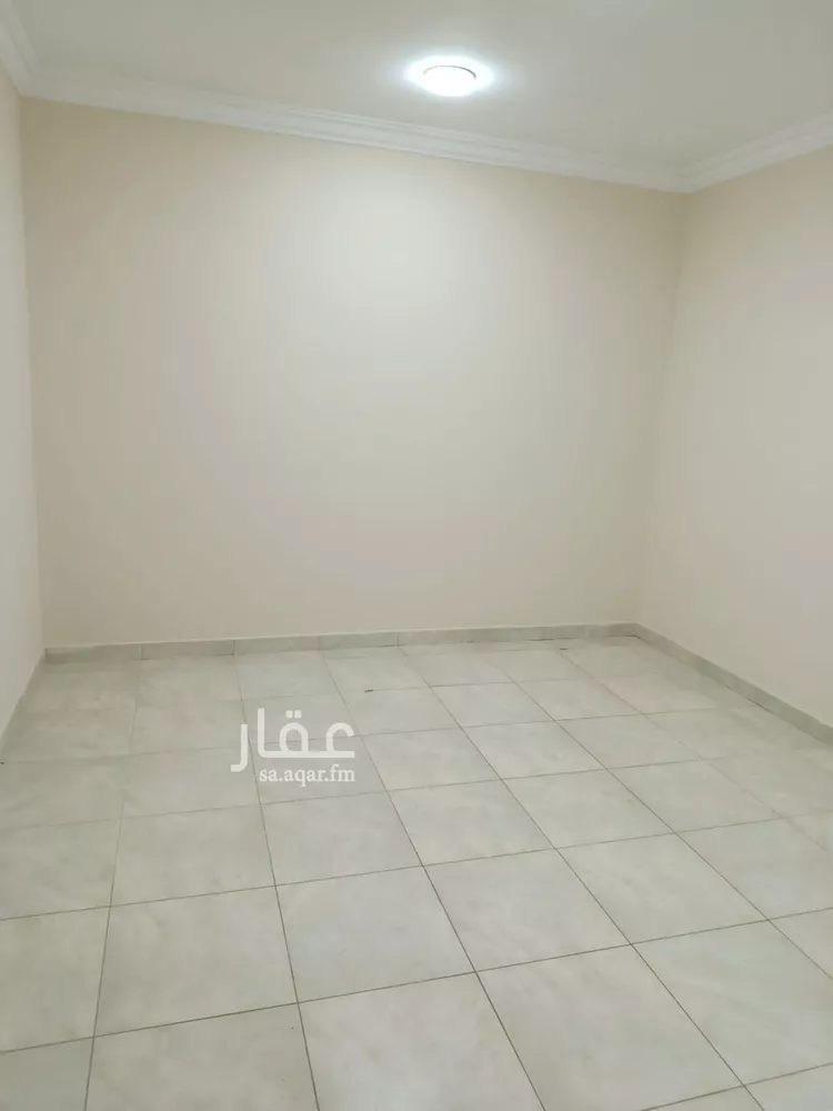 شقة للإيجار في شارع ابن المظفر الحاتمي, حي العزيزية, مدينة الرياض, منطقة الرياض صورة 5