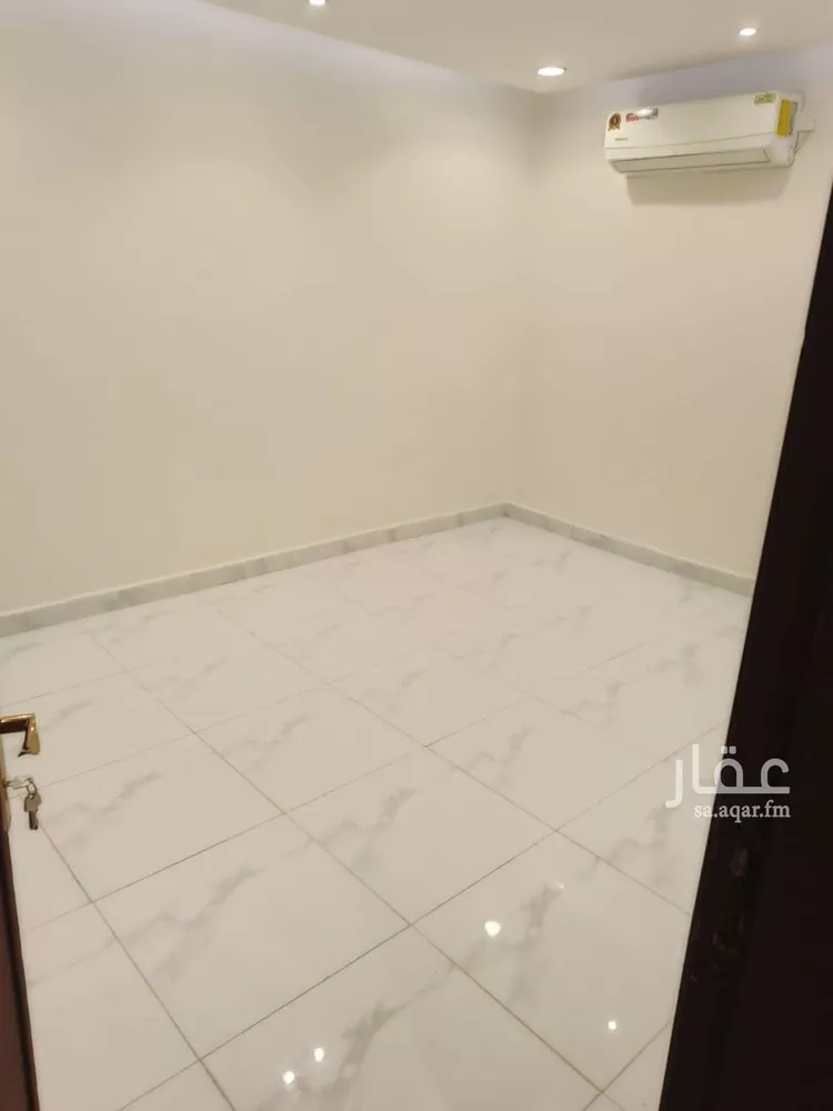 شقة للإيجار في شارع جرير, حي الملز, مدينة الرياض, منطقة الرياض صورة 2