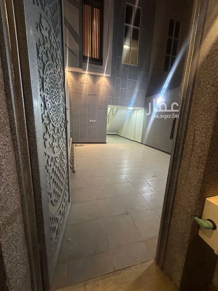 دور للإيجار في شارع إسماعيل بن مبارك, حي بدر, مدينة الرياض, منطقة الرياض صورة 3