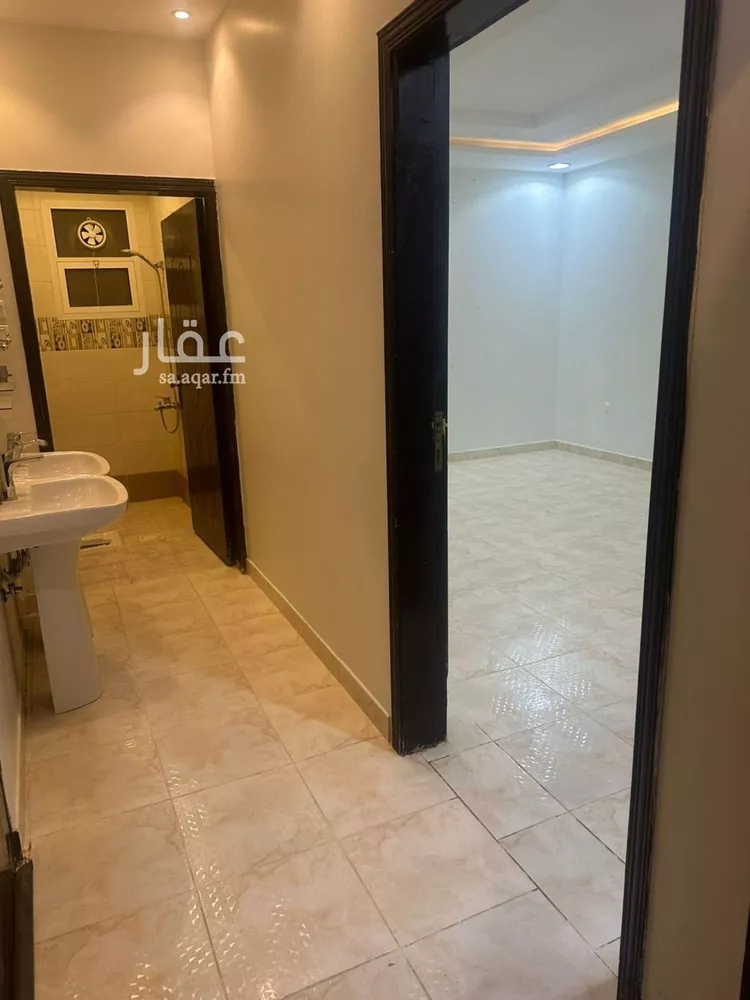 شقة للإيجار في شارع شارع رقم 111, حي ظهرة لبن, مدينة الرياض, منطقة الرياض