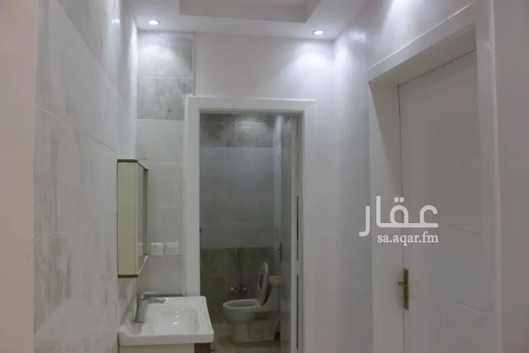 شقة للإيجار في شارع ذاكر بن الخفاف, حي بدر, مدينة الرياض, منطقة الرياض صورة 3