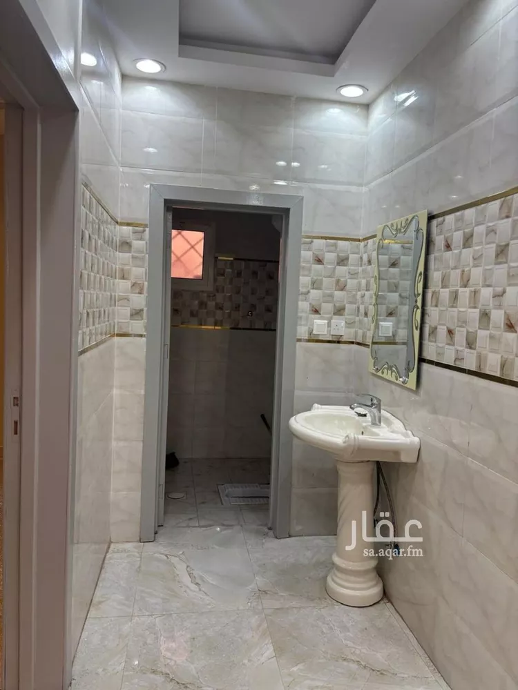 شقة للإيجار في شارع ابن الكلبي, حي المهدية, مدينة الرياض, منطقة الرياض صورة 5