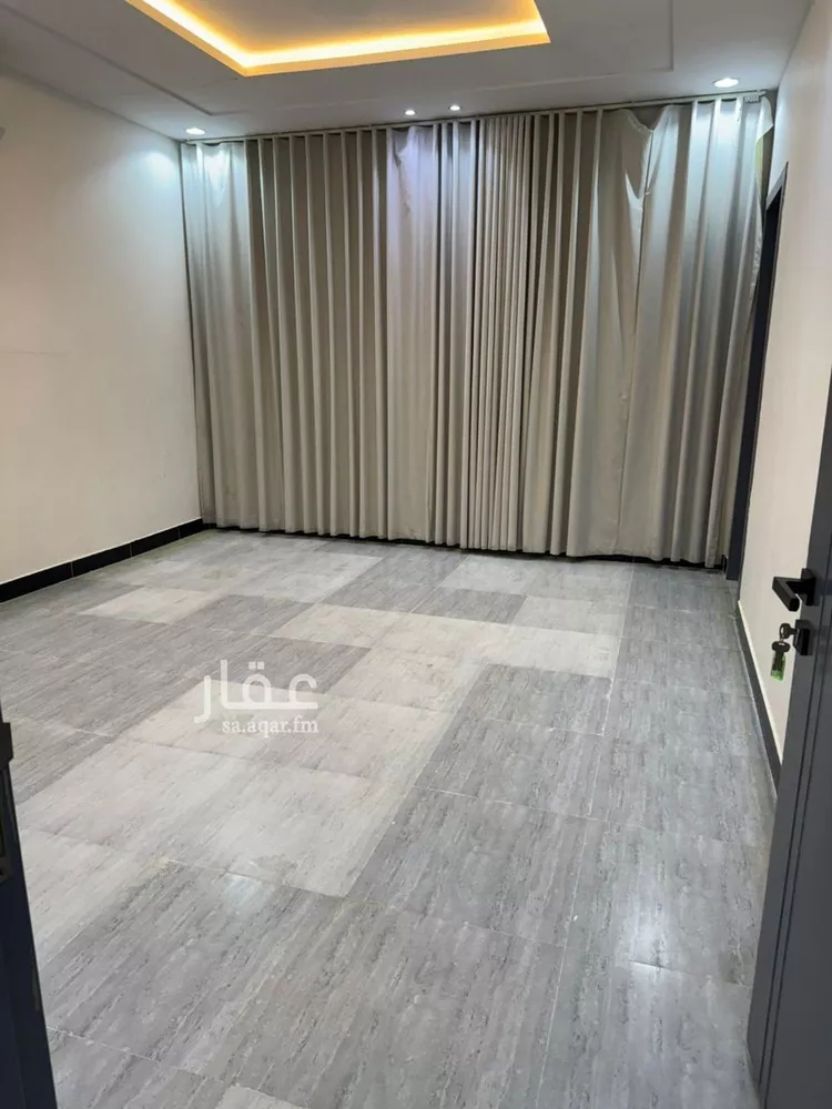 فيلا للإيجار في شارع محمد العامري, حي الرمال, مدينة الرياض, منطقة الرياض صورة 5