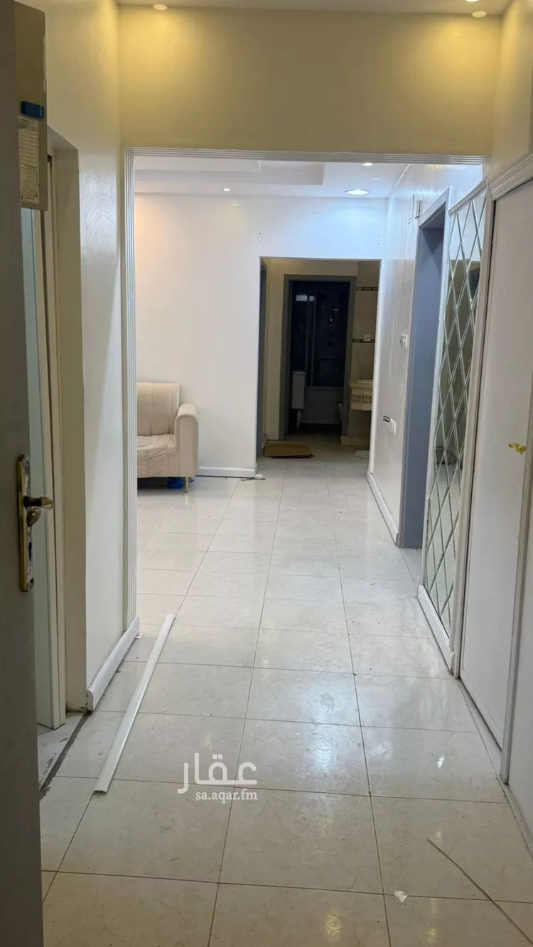شقة للإيجار في شارع ذاكر بن الخفاف, حي بدر, مدينة الرياض, منطقة الرياض