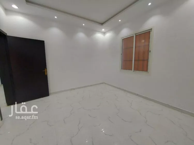 فيلا للإيجار في شارع محمد العامري, حي الرمال, مدينة الرياض, منطقة الرياض صورة 2