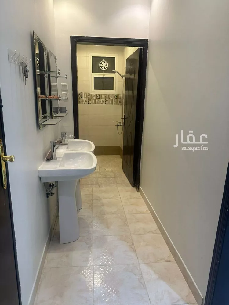 شقة للإيجار في شارع شارع رقم 111, حي ظهرة لبن, مدينة الرياض, منطقة الرياض صورة 2