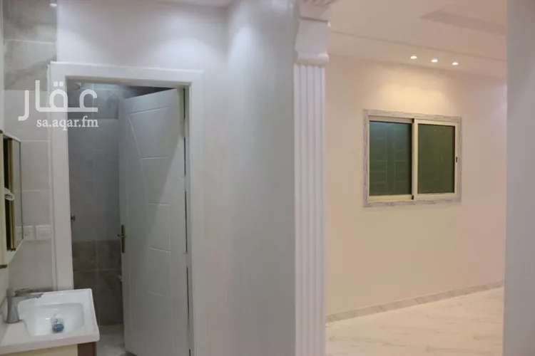 شقة للإيجار في شارع ذاكر بن الخفاف, حي بدر, مدينة الرياض, منطقة الرياض