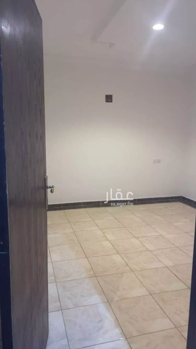 شقة للإيجار في شارع شارع رقم 111, حي ظهرة لبن, مدينة الرياض, منطقة الرياض صورة 5