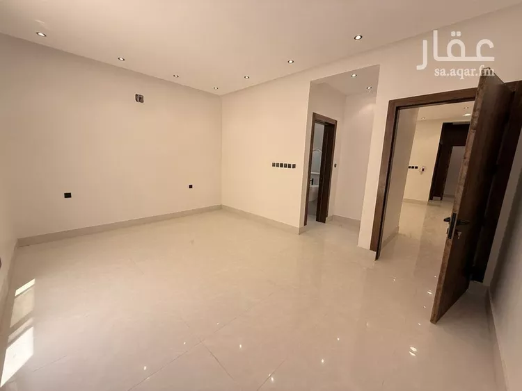 دور للبيع في شارع حسان بن يحيى رفه, حي الرمال, مدينة الرياض, منطقة الرياض صورة 4