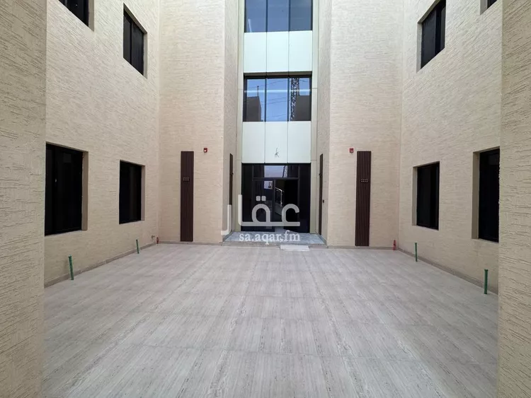 شقة للبيع في شارع العشاب, حي المعيزيلة, مدينة الرياض, منطقة الرياض صورة 3