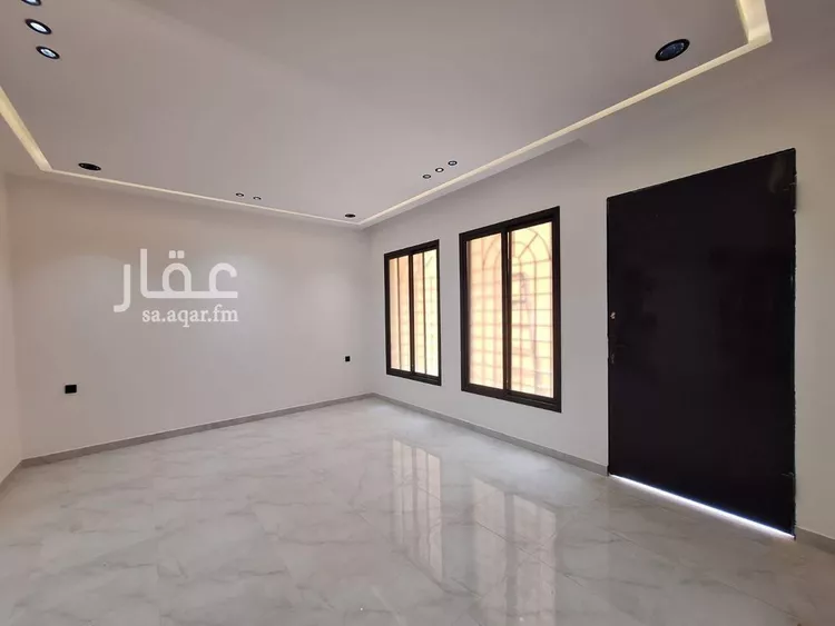 دور للبيع في شارع إبراهيم التيمي, حي البيان, مدينة الرياض, منطقة الرياض صورة 3