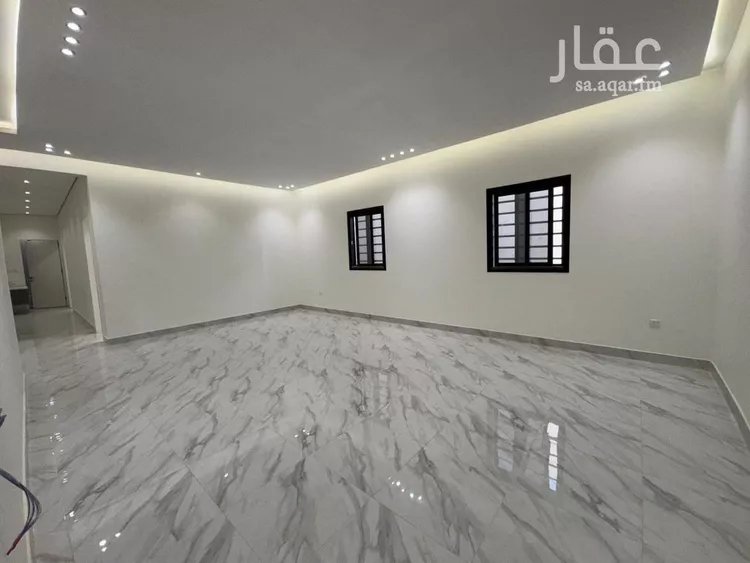 دور للبيع في شارع جبل المحاصير, حي القادسية, مدينة الرياض, منطقة الرياض صورة 2