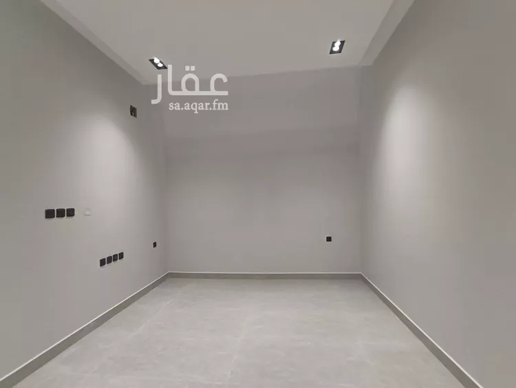 دور للبيع في شارع محمد بن جي, حي الرمال, مدينة الرياض, منطقة الرياض صورة 3